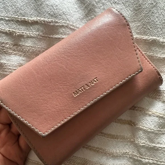 Matt & Nat Wallet - Picture 2 of 2